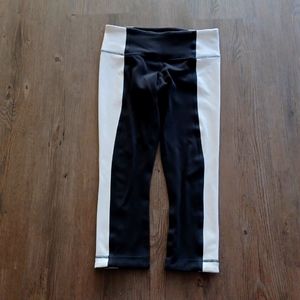 Lululemon women's capri leggings size xs